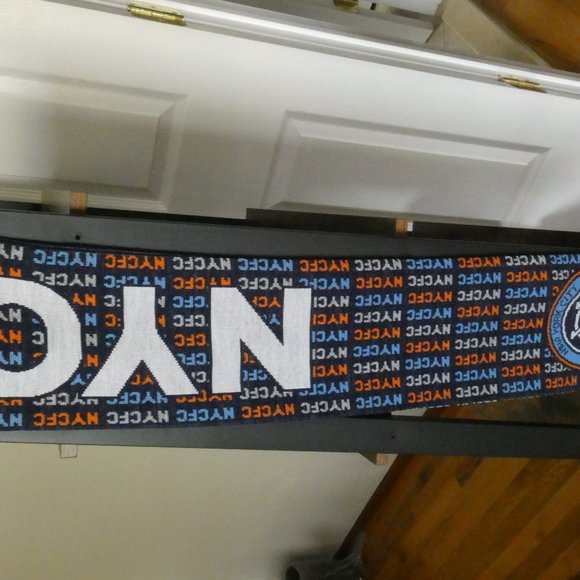 New York City FC / NYCFC Scarf - HD Football Club - Picture 4 of 5
